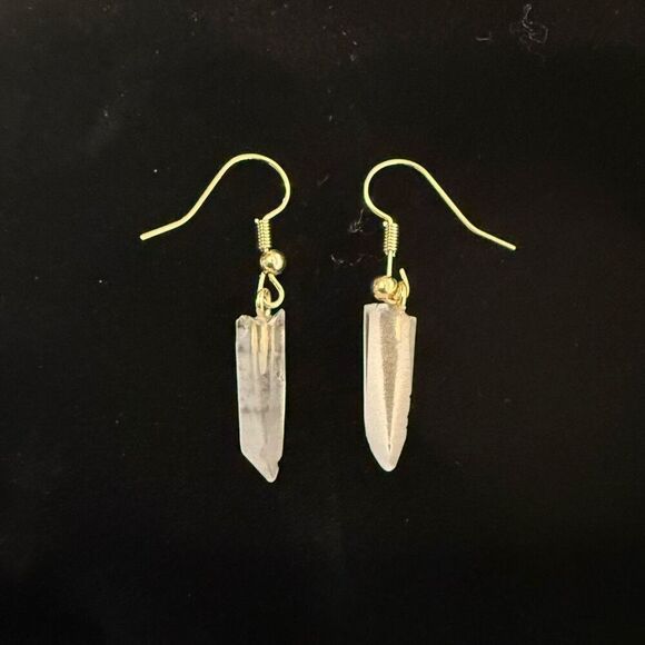 White Crystal Gold Dangle Earrings in 10.00 ctw New - Picture 2 of 6